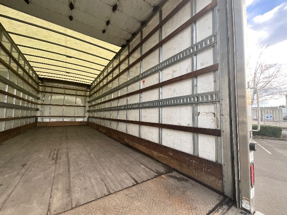 Medium Duty Box Truck-Light and Medium Duty Trucks-Freightliner-2022-M2-Clackamas-OR-95,479\n\t\tmiles-$ 78,750 - Image 12