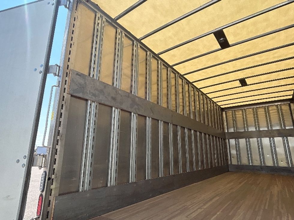 Medium Duty Box Truck-Light and Medium Duty Trucks-Freightliner-2022-M2-Clarksville-IN-235,929\n\t\tmiles-$ 50,000 - Image 11