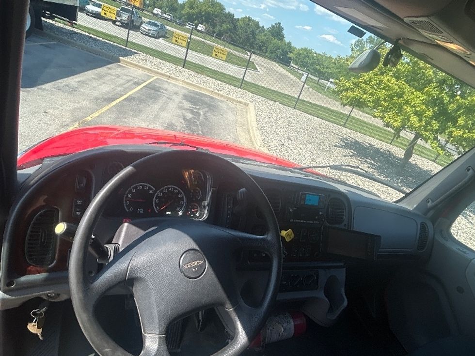 Medium Duty Box Truck-Light and Medium Duty Trucks-Freightliner-2022-M2-Clarksville-IN-235,929\n\t\tmiles-$ 50,000 - Image 18