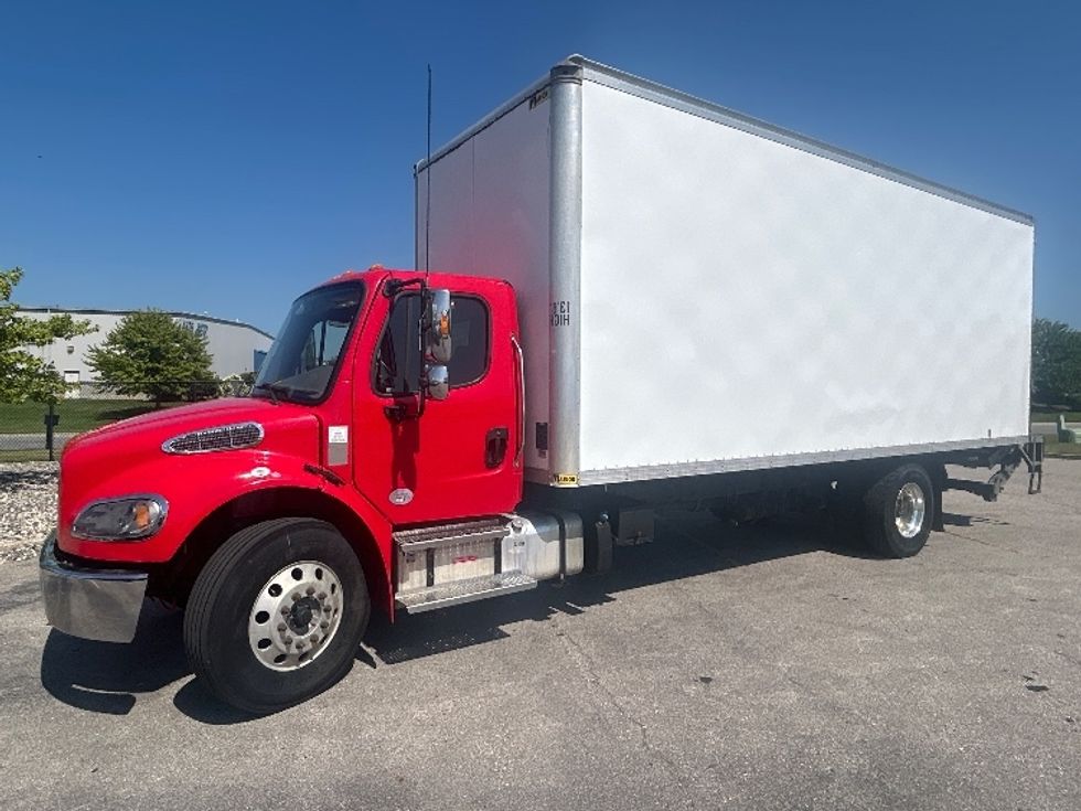 Medium Duty Box Truck-Light and Medium Duty Trucks-Freightliner-2022-M2-Clarksville-IN-235,929\n\t\tmiles-$ 50,000 - Image 4