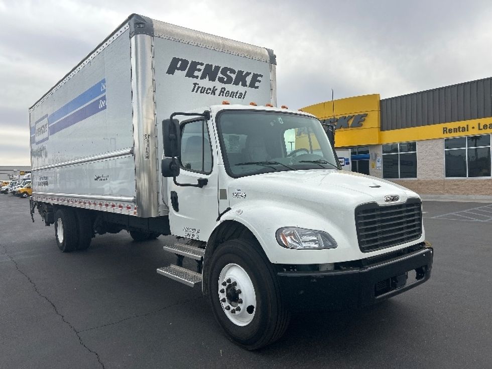 Medium Duty Box Truck-Light and Medium Duty Trucks-Freightliner-2022-M2-Cleveland-TN-207,746\n\t\tmiles-$ 65,250 - Image 1