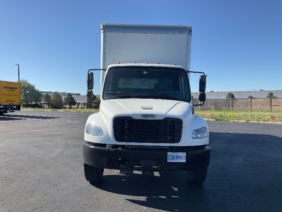 Medium Duty Box Truck-Light and Medium Duty Trucks-Freightliner-2022-M2-Colorado Springs-CO-208,147\n\t\tmiles-$ 55,500 - Image 2