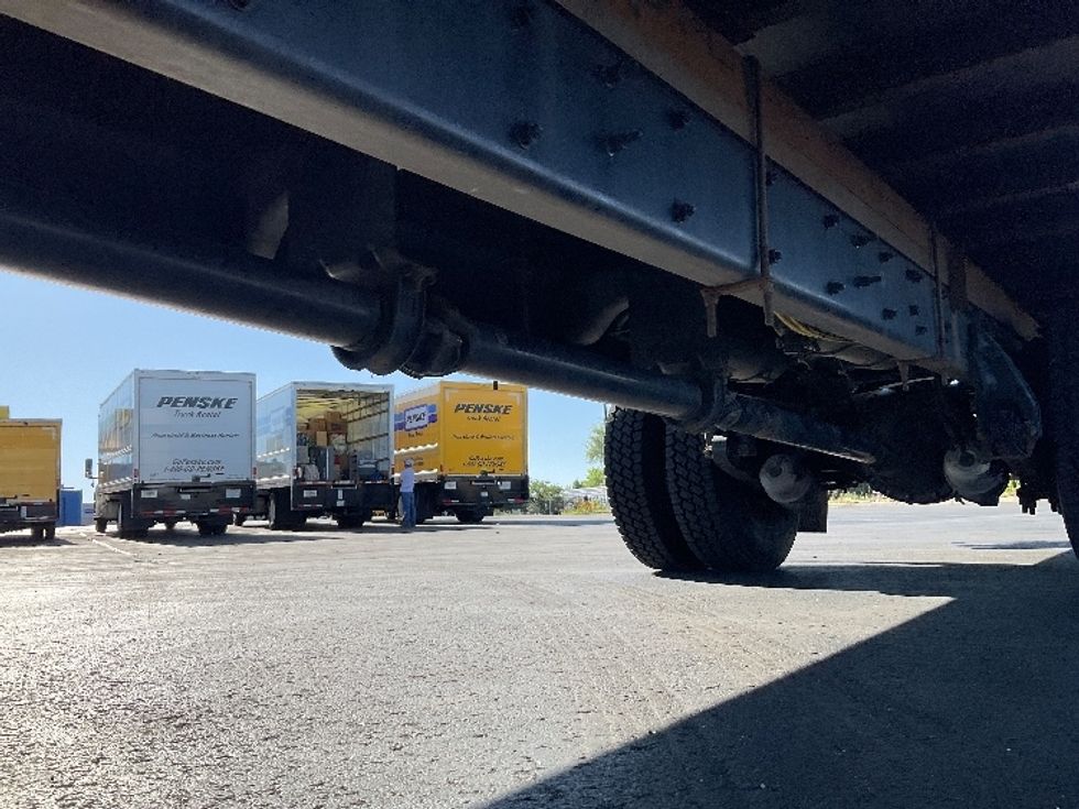 Medium Duty Box Truck-Light and Medium Duty Trucks-Freightliner-2022-M2-Colorado Springs-CO-208,147\n\t\tmiles-$ 55,500 - Image 5