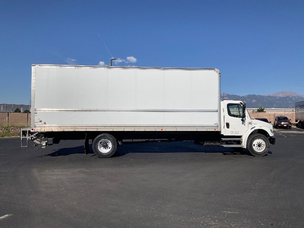 Medium Duty Box Truck-Light and Medium Duty Trucks-Freightliner-2022-M2-Colorado Springs-CO-208,147\n\t\tmiles-$ 55,500 - Image 15