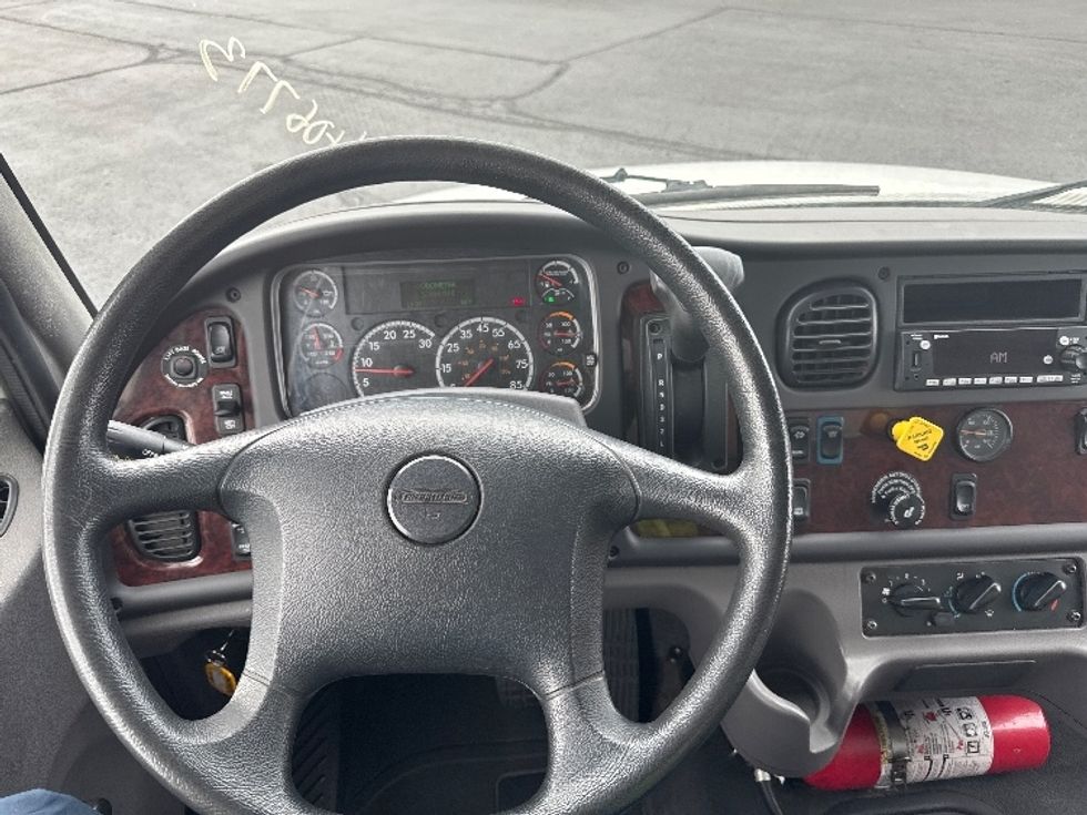 Medium Duty Box Truck-Light and Medium Duty Trucks-Freightliner-2022-M2-Colorado Springs-CO-52,463\n\t\tmiles-$ 88,750 - Image 18