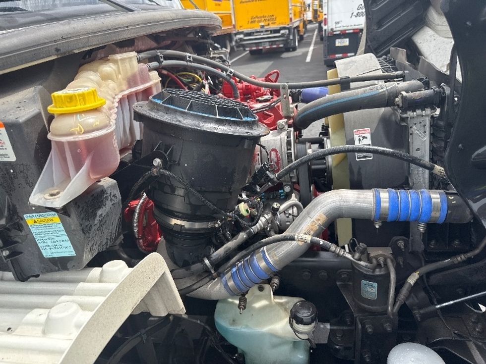Medium Duty Box Truck-Light and Medium Duty Trucks-Freightliner-2022-M2-Colorado Springs-CO-52,463\n\t\tmiles-$ 88,750 - Image 23