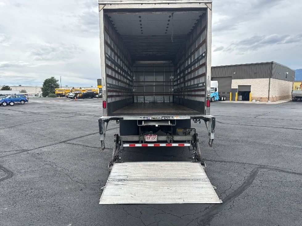 Medium Duty Box Truck-Light and Medium Duty Trucks-Freightliner-2022-M2-Colorado Springs-CO-52,463\n\t\tmiles-$ 88,750 - Image 9