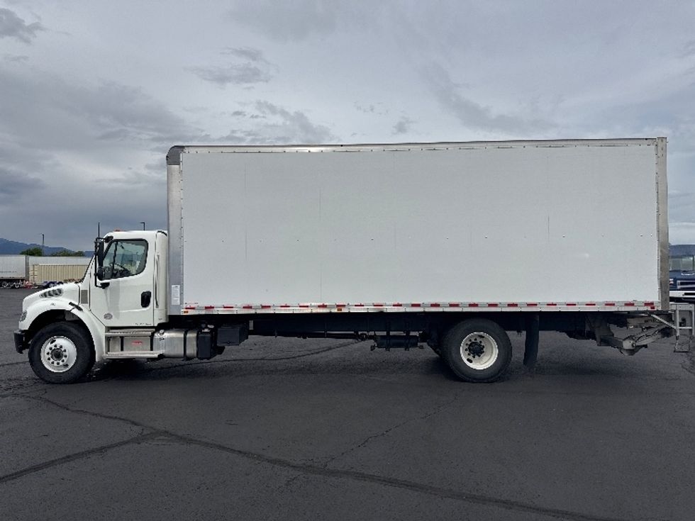 Medium Duty Box Truck-Light and Medium Duty Trucks-Freightliner-2022-M2-Colorado Springs-CO-53,240\n\t\tmiles-$ 88,750 - Image 4