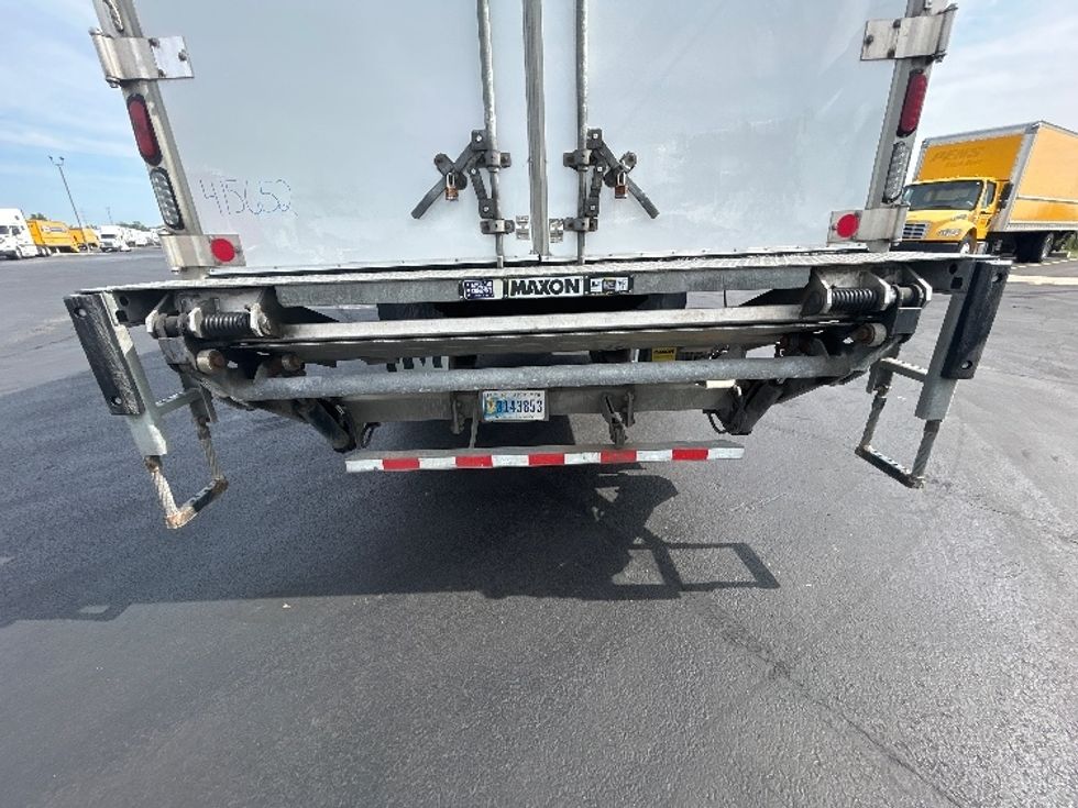 Medium Duty Box Truck-Light and Medium Duty Trucks-Freightliner-2022-M2-Columbus-OH-210,310\n\t\tmiles-$ 53,750 - Image 26
