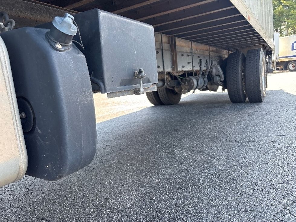 Medium Duty Box Truck-Light and Medium Duty Trucks-Freightliner-2022-M2-Concord-NC-217,638\n\t\tmiles-$ 64,000 - Image 5