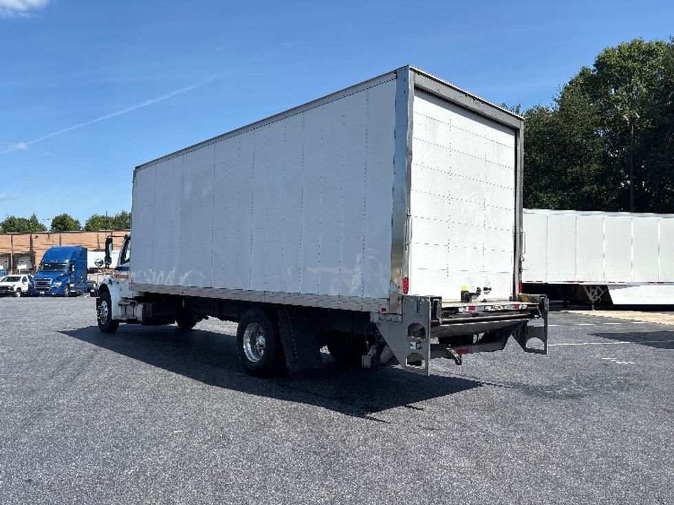 Medium Duty Box Truck-Light and Medium Duty Trucks-Freightliner-2022-M2-Concord-NC-217,638\n\t\tmiles-$ 64,000 - Image 6