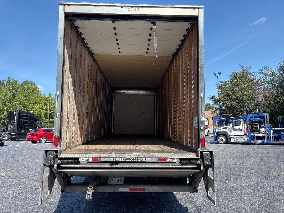 Medium Duty Box Truck-Light and Medium Duty Trucks-Freightliner-2022-M2-Concord-NC-217,638\n\t\tmiles-$ 64,000 - Image 8