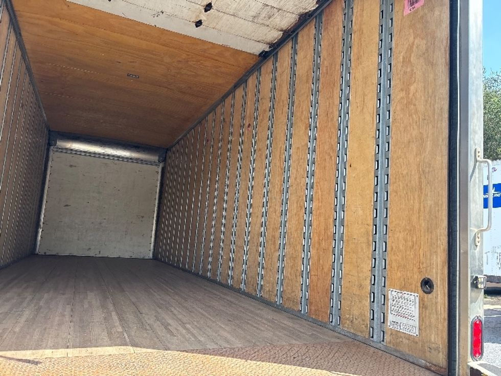 Medium Duty Box Truck-Light and Medium Duty Trucks-Freightliner-2022-M2-Concord-NC-237,484\n\t\tmiles-$ 60,000 - Image 12
