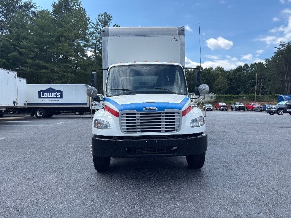 Medium Duty Box Truck-Light and Medium Duty Trucks-Freightliner-2022-M2-Concord-NC-237,484\n\t\tmiles-$ 60,000 - Image 2
