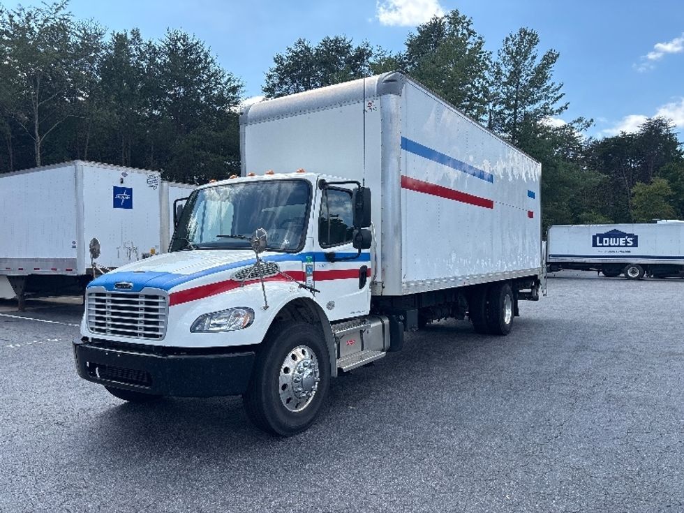 Medium Duty Box Truck-Light and Medium Duty Trucks-Freightliner-2022-M2-Concord-NC-237,484\n\t\tmiles-$ 60,000 - Image 3
