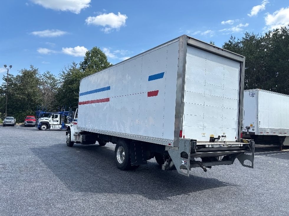 Medium Duty Box Truck-Light and Medium Duty Trucks-Freightliner-2022-M2-Concord-NC-237,484\n\t\tmiles-$ 60,000 - Image 6