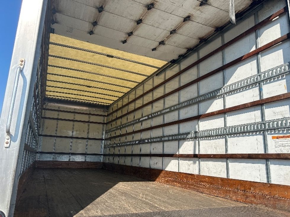 Medium Duty Box Truck-Light and Medium Duty Trucks-Freightliner-2022-M2-Concord-NC-237,755\n\t\tmiles-$ 51,500 - Image 12