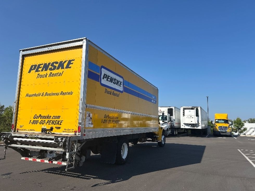 Medium Duty Box Truck-Light and Medium Duty Trucks-Freightliner-2022-M2-Concord-NC-237,755\n\t\tmiles-$ 51,500 - Image 13