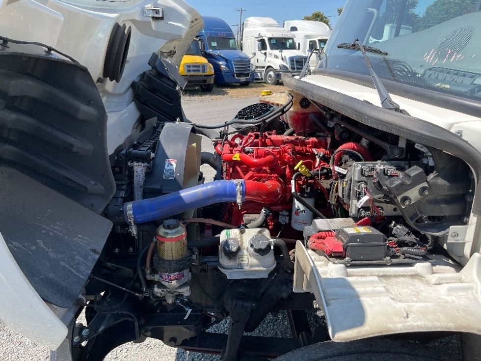 Medium Duty Box Truck-Light and Medium Duty Trucks-Freightliner-2022-M2-Concord-NC-328,106\n\t\tmiles-$ 35,750 - Image 22