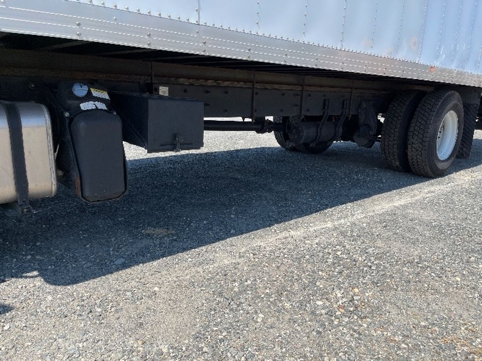 Medium Duty Box Truck-Light and Medium Duty Trucks-Freightliner-2022-M2-Concord-NC-328,106\n\t\tmiles-$ 35,750 - Image 5