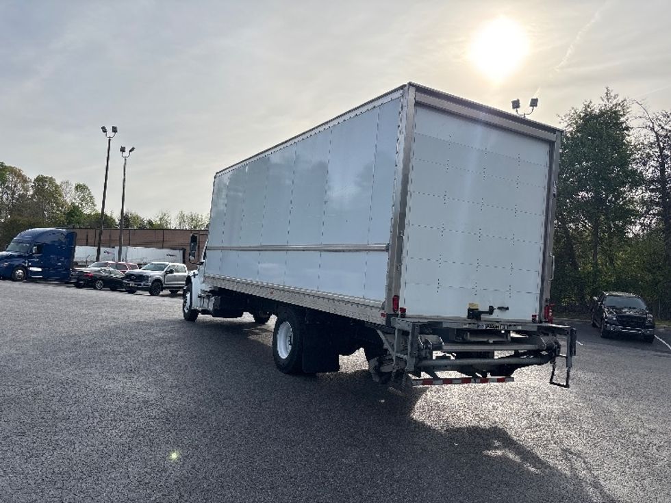 Medium Duty Box Truck-Light and Medium Duty Trucks-Freightliner-2022-M2-Concord-NC-95,637\n\t\tmiles-$ 78,000 - Image 6