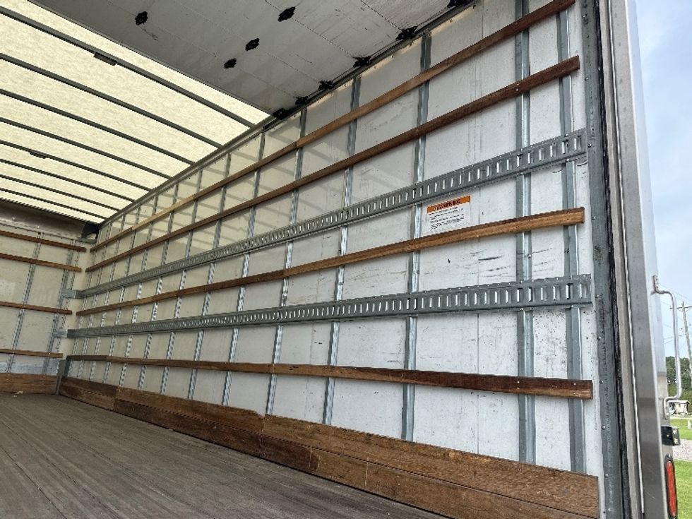 Medium Duty Box Truck-Light and Medium Duty Trucks-Freightliner-2022-M2-Conway-SC-212,234\n\t\tmiles-$ 56,500 - Image 12