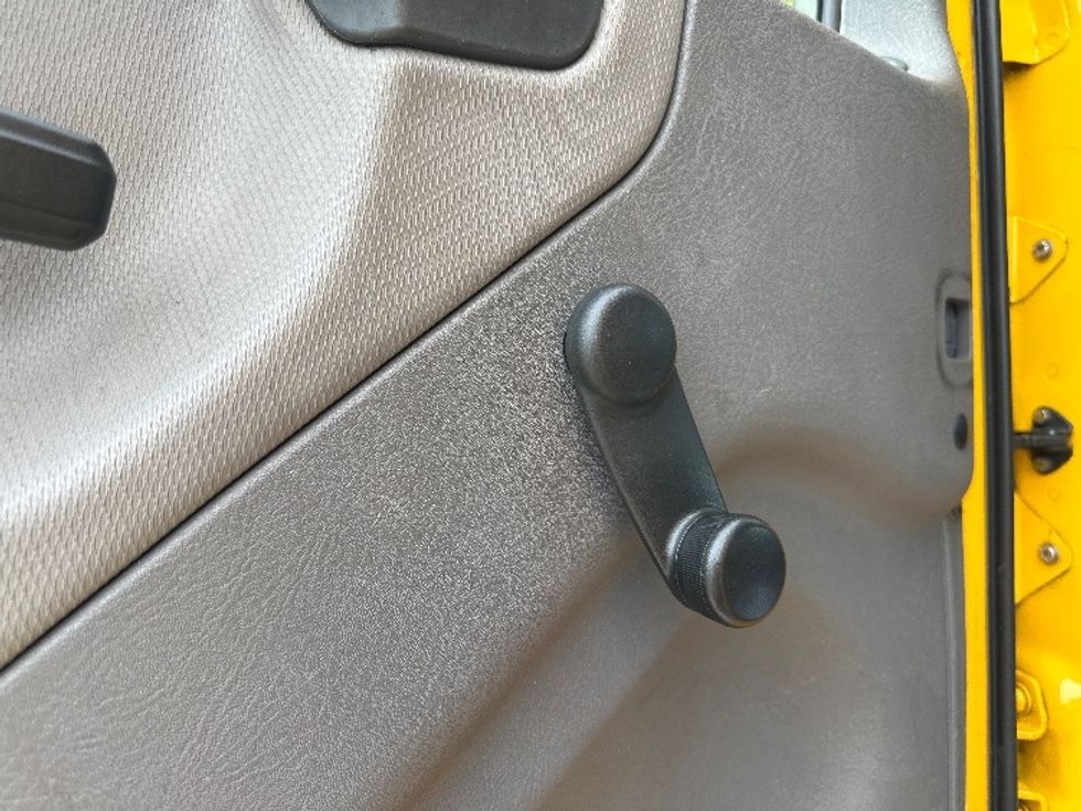 Medium Duty Box Truck-Light and Medium Duty Trucks-Freightliner-2022-M2-Conway-SC-212,234\n\t\tmiles-$ 56,500 - Image 25