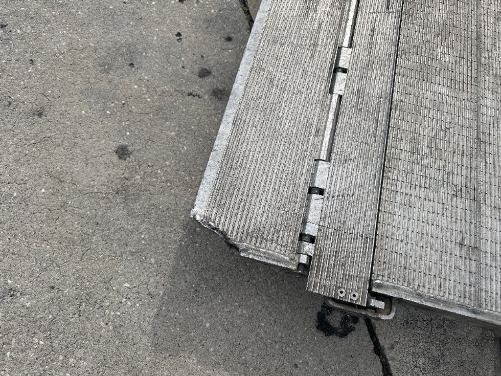 Medium Duty Box Truck-Light and Medium Duty Trucks-Freightliner-2022-M2-Conway-SC-212,234\n\t\tmiles-$ 56,500 - Image 27