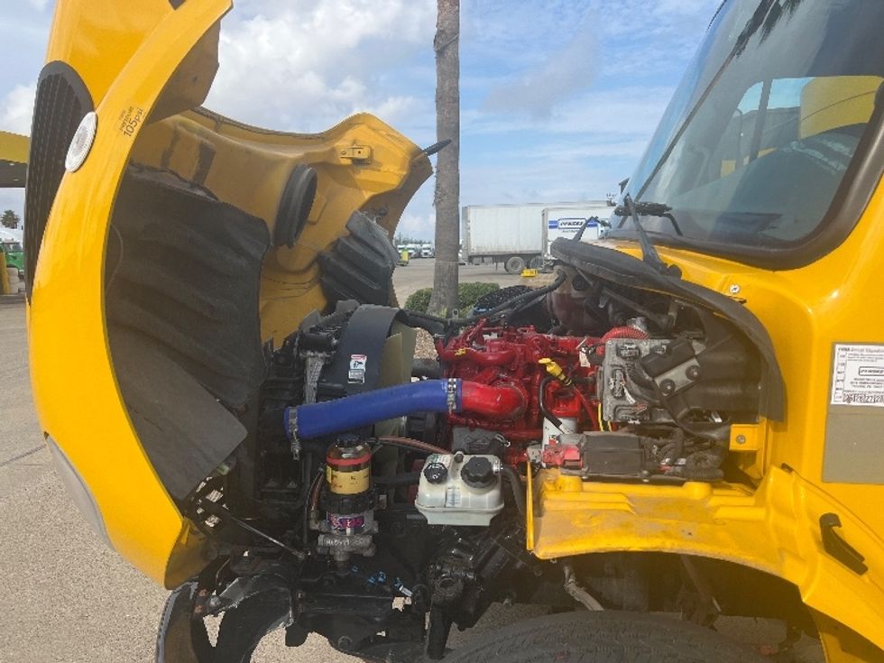 Medium Duty Box Truck-Light and Medium Duty Trucks-Freightliner-2022-M2-Corpus Christi-TX-117,641\n\t\tmiles-$ 74,000 - Image 24