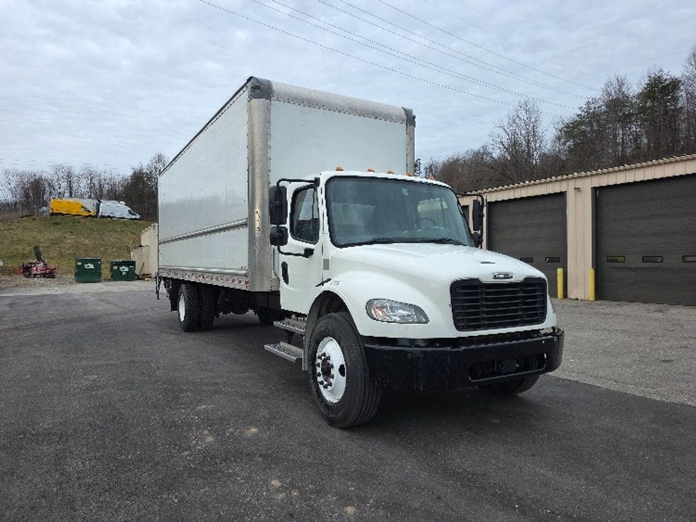 Medium Duty Box Truck-Light and Medium Duty Trucks-Freightliner-2022-M2-Cross Lanes-WV-182,540\n\t\tmiles-$ 63,750 - Image 1