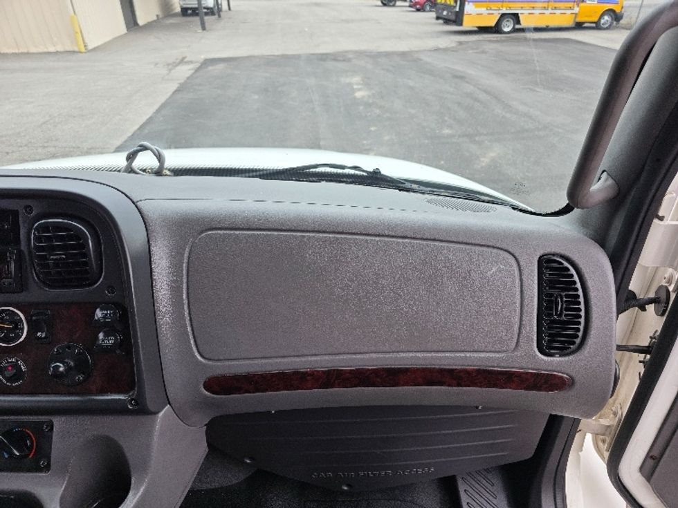 Medium Duty Box Truck-Light and Medium Duty Trucks-Freightliner-2022-M2-Cross Lanes-WV-182,540\n\t\tmiles-$ 63,750 - Image 21