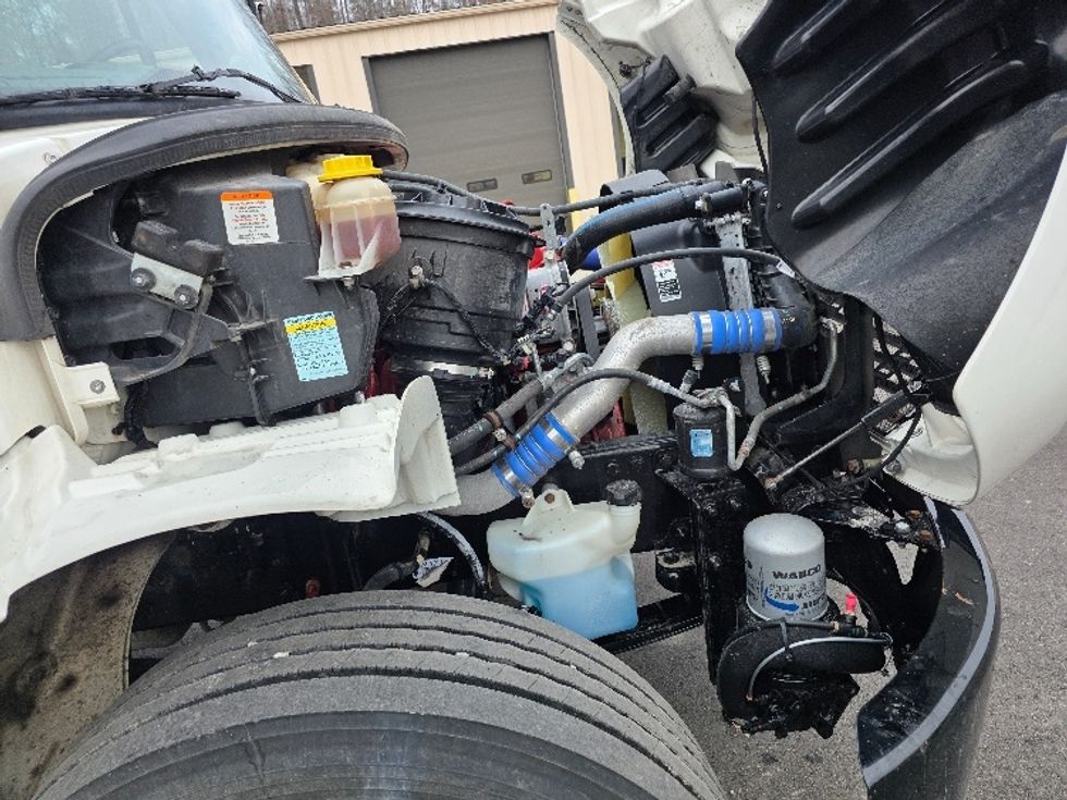 Medium Duty Box Truck-Light and Medium Duty Trucks-Freightliner-2022-M2-Cross Lanes-WV-182,540\n\t\tmiles-$ 63,750 - Image 23