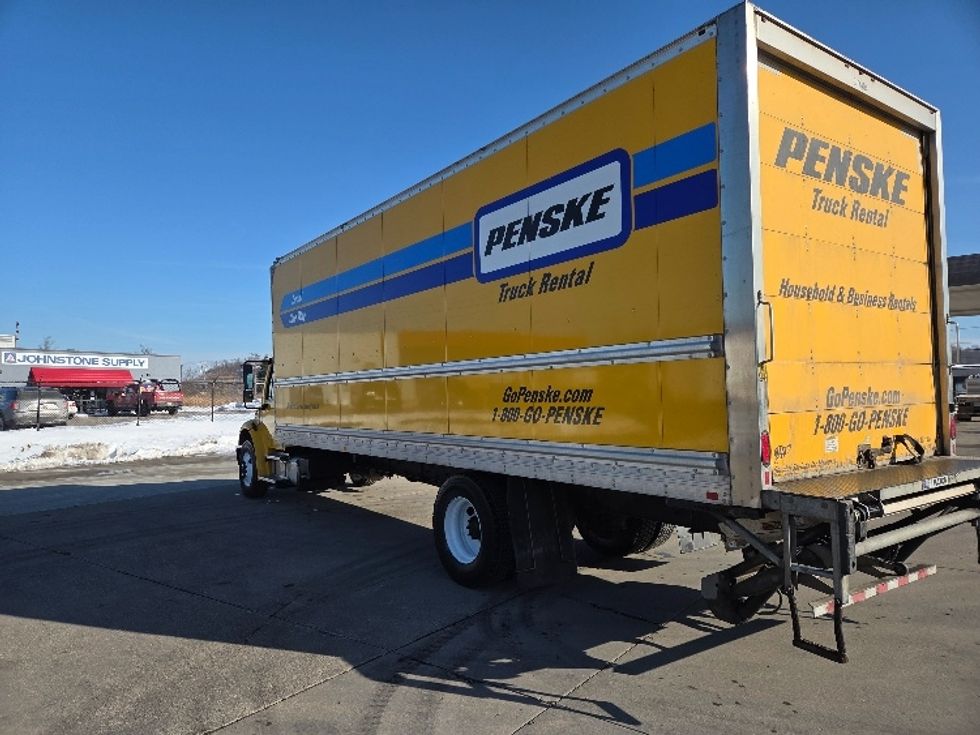 Medium Duty Box Truck-Light and Medium Duty Trucks-Freightliner-2022-M2-Cross Lanes-WV-231,101\n\t\tmiles-$ 47,000 - Image 6