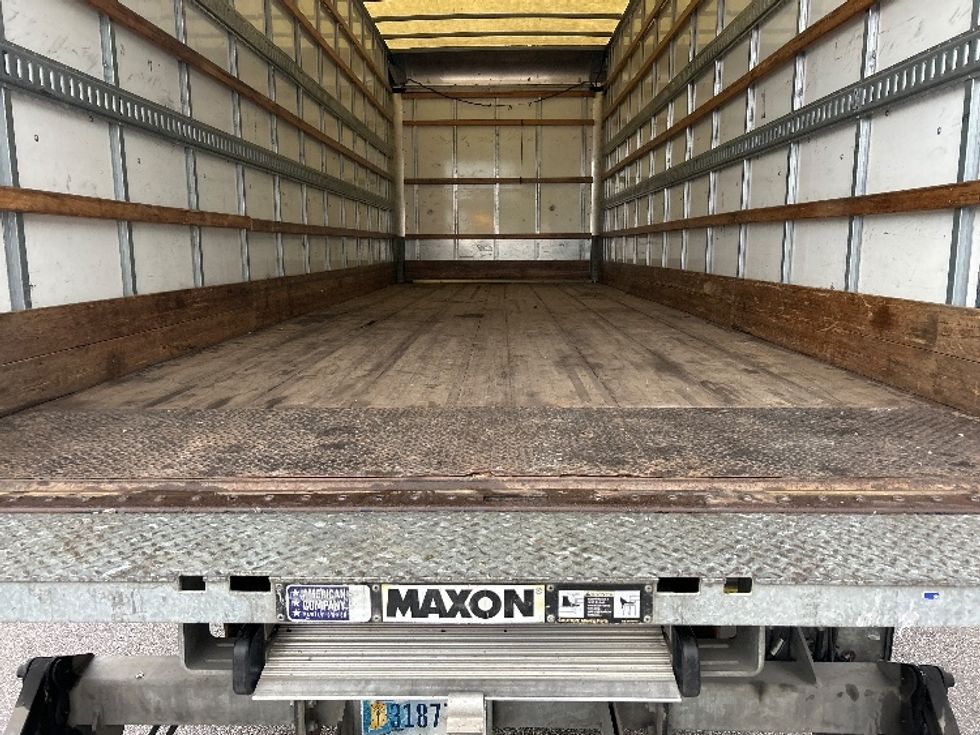 Medium Duty Box Truck-Light and Medium Duty Trucks-Freightliner-2022-M2-Cross Lanes-WV-251,164\n\t\tmiles-$ 47,750 - Image 10