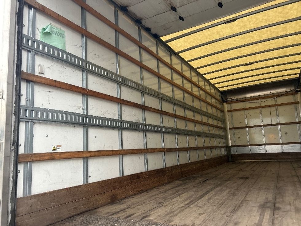 Medium Duty Box Truck-Light and Medium Duty Trucks-Freightliner-2022-M2-Cross Lanes-WV-251,164\n\t\tmiles-$ 47,750 - Image 11