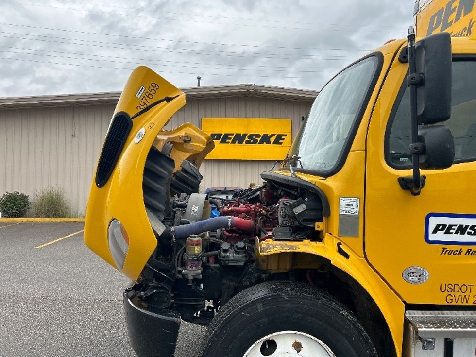 Medium Duty Box Truck-Light and Medium Duty Trucks-Freightliner-2022-M2-Cross Lanes-WV-251,164\n\t\tmiles-$ 47,750 - Image 24