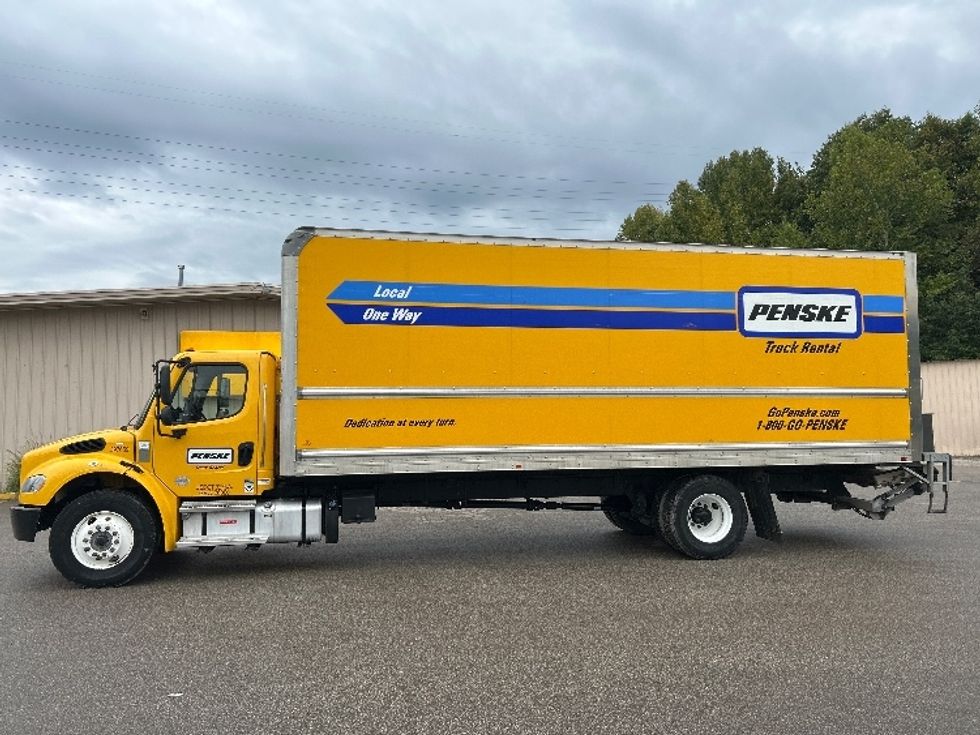 Medium Duty Box Truck-Light and Medium Duty Trucks-Freightliner-2022-M2-Cross Lanes-WV-251,164\n\t\tmiles-$ 47,750 - Image 4
