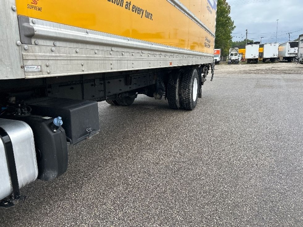 Medium Duty Box Truck-Light and Medium Duty Trucks-Freightliner-2022-M2-Cross Lanes-WV-251,164\n\t\tmiles-$ 47,750 - Image 5