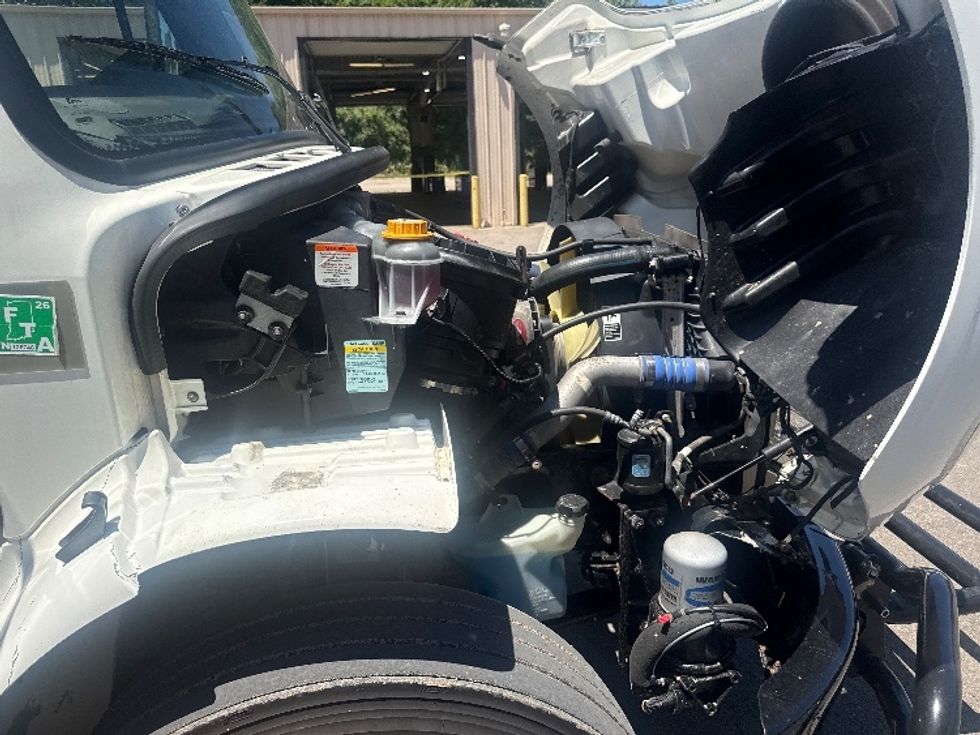 Medium Duty Box Truck-Light and Medium Duty Trucks-Freightliner-2022-M2-Cross Lanes-WV-444,149\n\t\tmiles-$ 26,250 - Image 22
