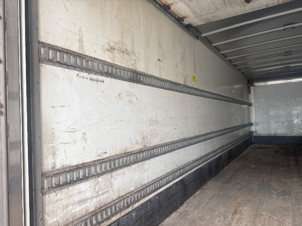 Medium Duty Box Truck-Light and Medium Duty Trucks-Freightliner-2022-M2-Cross Lanes-WV-447,582\n\t\tmiles-$ 27,250 - Image 11