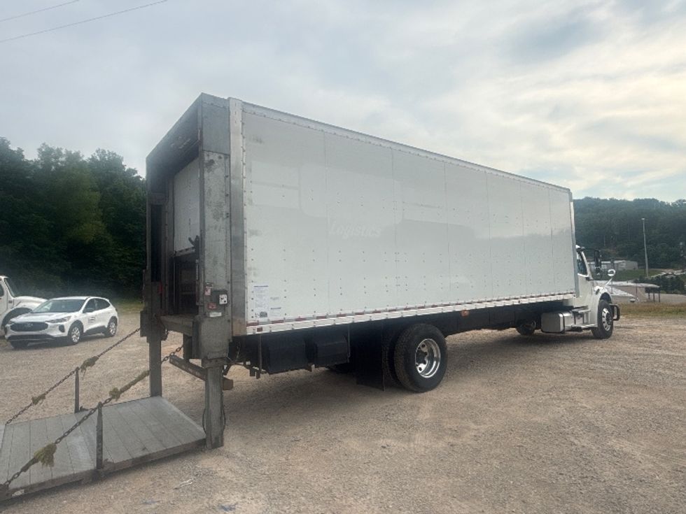 Medium Duty Box Truck-Light and Medium Duty Trucks-Freightliner-2022-M2-Cross Lanes-WV-447,582\n\t\tmiles-$ 27,250 - Image 13