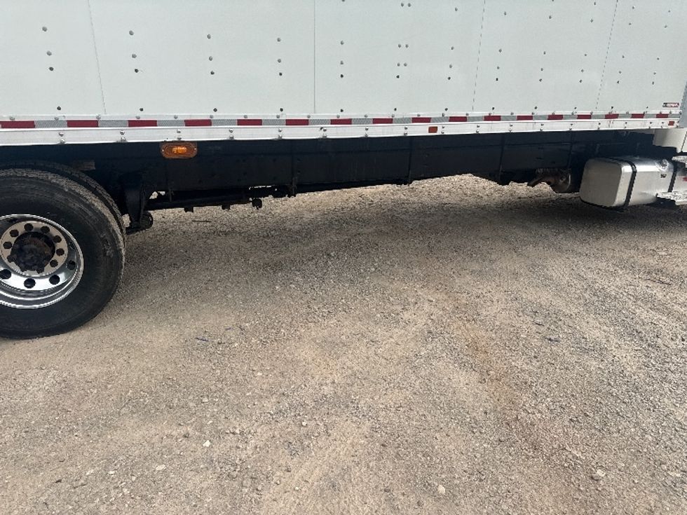 Medium Duty Box Truck-Light and Medium Duty Trucks-Freightliner-2022-M2-Cross Lanes-WV-447,582\n\t\tmiles-$ 27,250 - Image 14