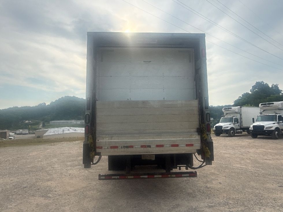 Medium Duty Box Truck-Light and Medium Duty Trucks-Freightliner-2022-M2-Cross Lanes-WV-447,582\n\t\tmiles-$ 27,250 - Image 7
