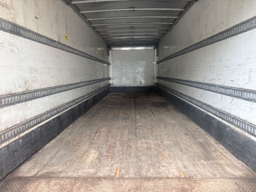 Medium Duty Box Truck-Light and Medium Duty Trucks-Freightliner-2022-M2-Cross Lanes-WV-447,582\n\t\tmiles-$ 27,250 - Image 8