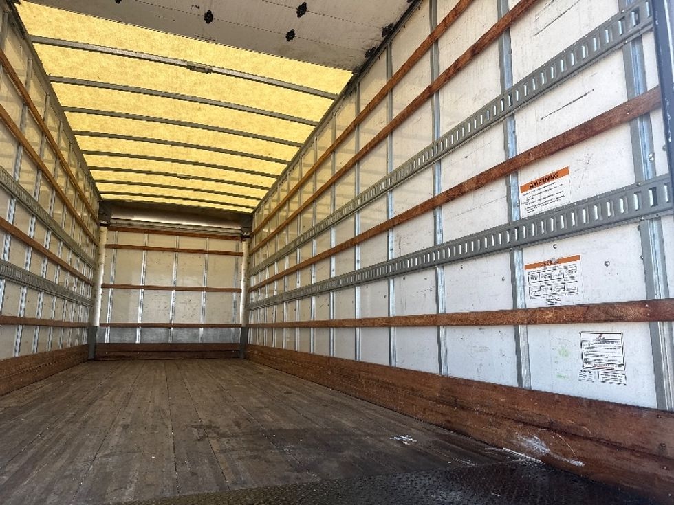 Medium Duty Box Truck-Light and Medium Duty Trucks-Freightliner-2022-M2-Dallas-TX-106,635\n\t\tmiles-$ 76,000 - Image 12