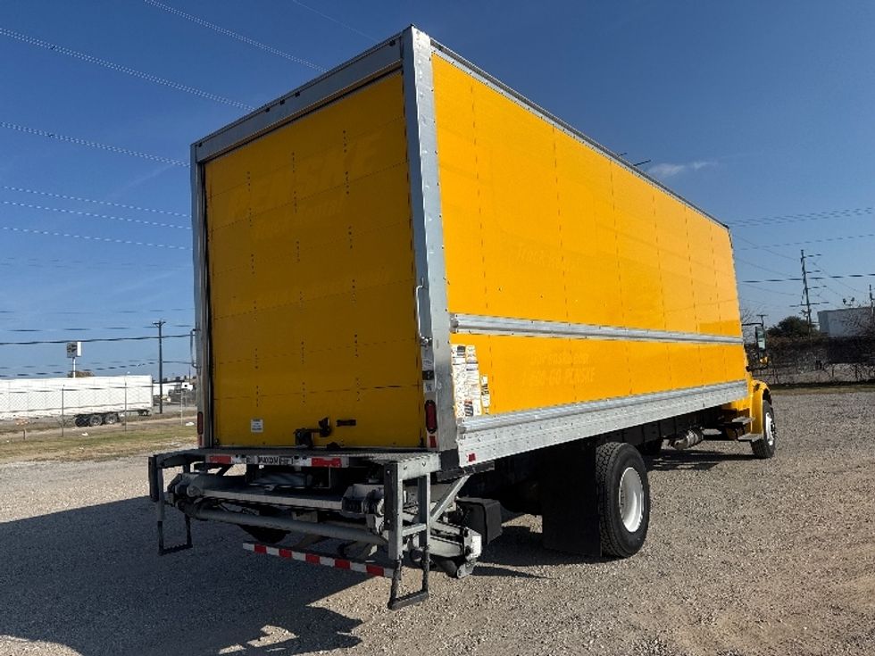 Medium Duty Box Truck-Light and Medium Duty Trucks-Freightliner-2022-M2-Dallas-TX-106,635\n\t\tmiles-$ 76,000 - Image 13