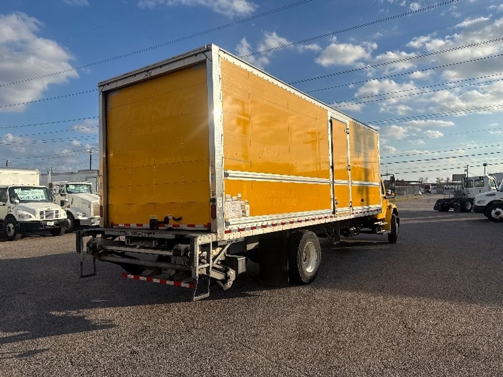Medium Duty Box Truck-Light and Medium Duty Trucks-Freightliner-2022-M2-Dallas-TX-118,235\n\t\tmiles-$ 74,000 - Image 13