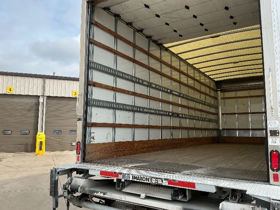 Medium Duty Box Truck-Light and Medium Duty Trucks-Freightliner-2022-M2-Dallas-TX-127,921\n\t\tmiles-$ 71,750 - Image 11