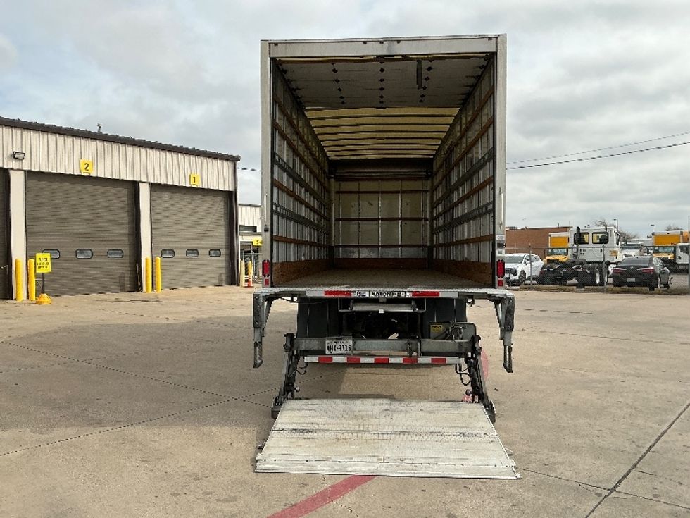 Medium Duty Box Truck-Light and Medium Duty Trucks-Freightliner-2022-M2-Dallas-TX-127,921\n\t\tmiles-$ 71,750 - Image 9