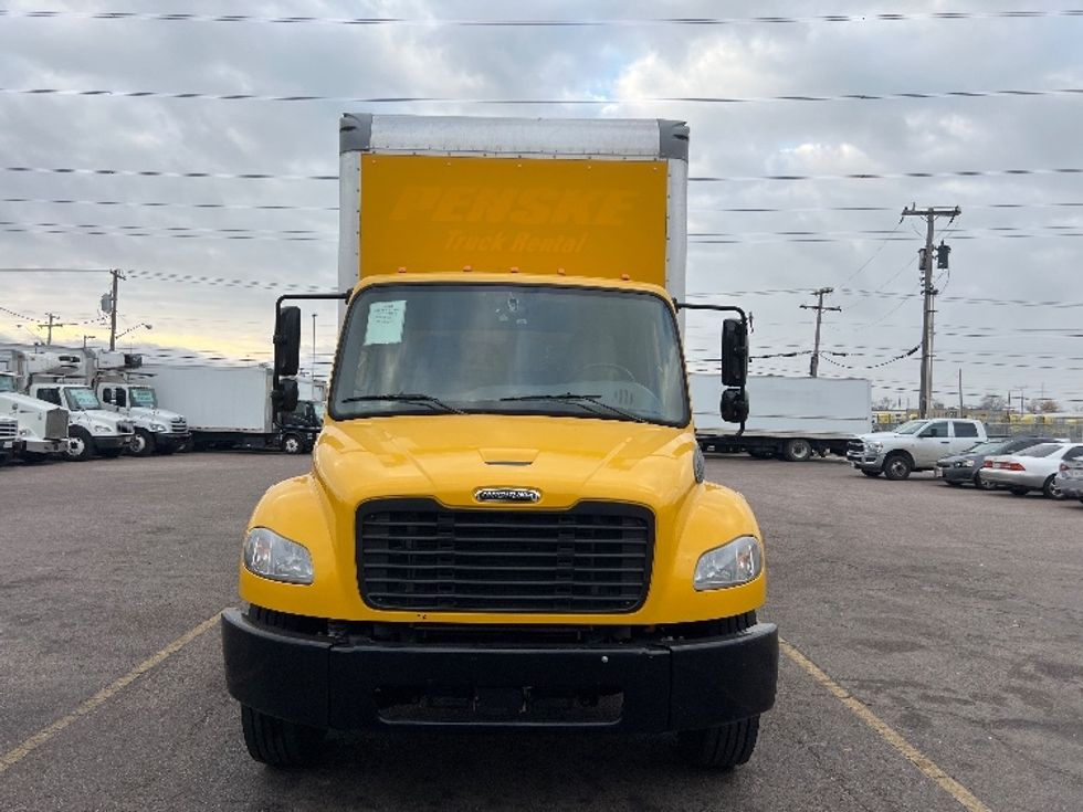 Medium Duty Box Truck-Light and Medium Duty Trucks-Freightliner-2022-M2-Dallas-TX-128,380\n\t\tmiles-$ 72,250 - Image 2